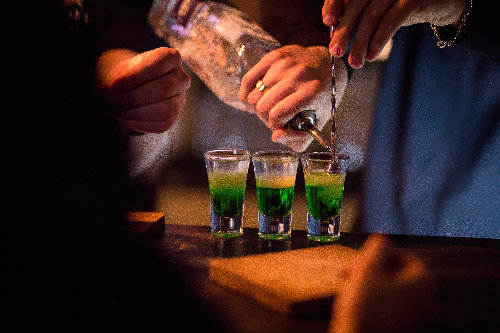 SHOTLAR
